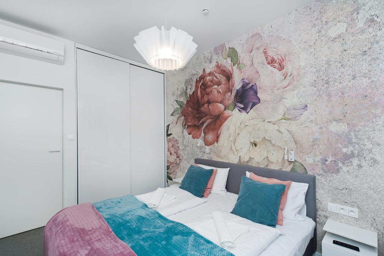 Premium In Novum City Center Near The Train Station By Sun & Snow Cracovia Exterior foto